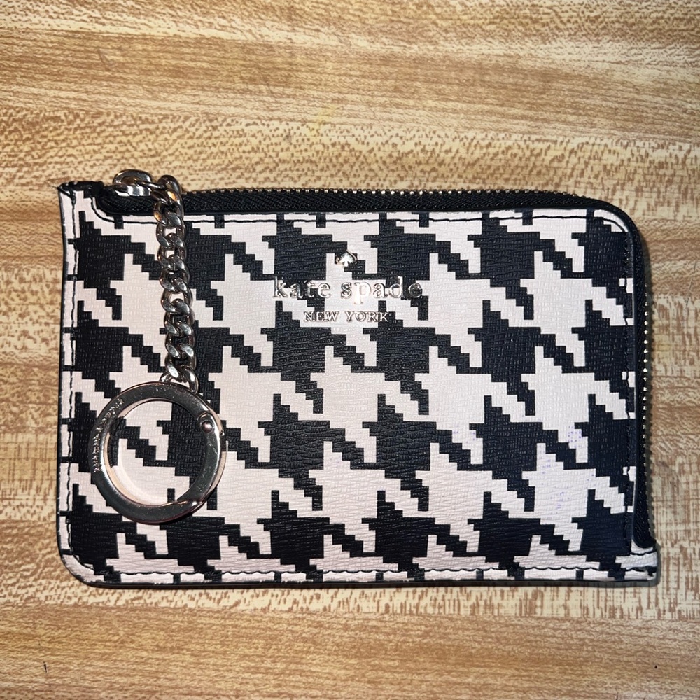 Kate Spade Black and White Houndstooth Wallet